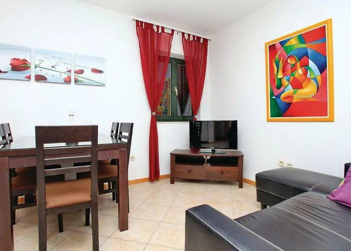 Trstenik, Karla * Trstenik (Dubrovnik-Neretva)